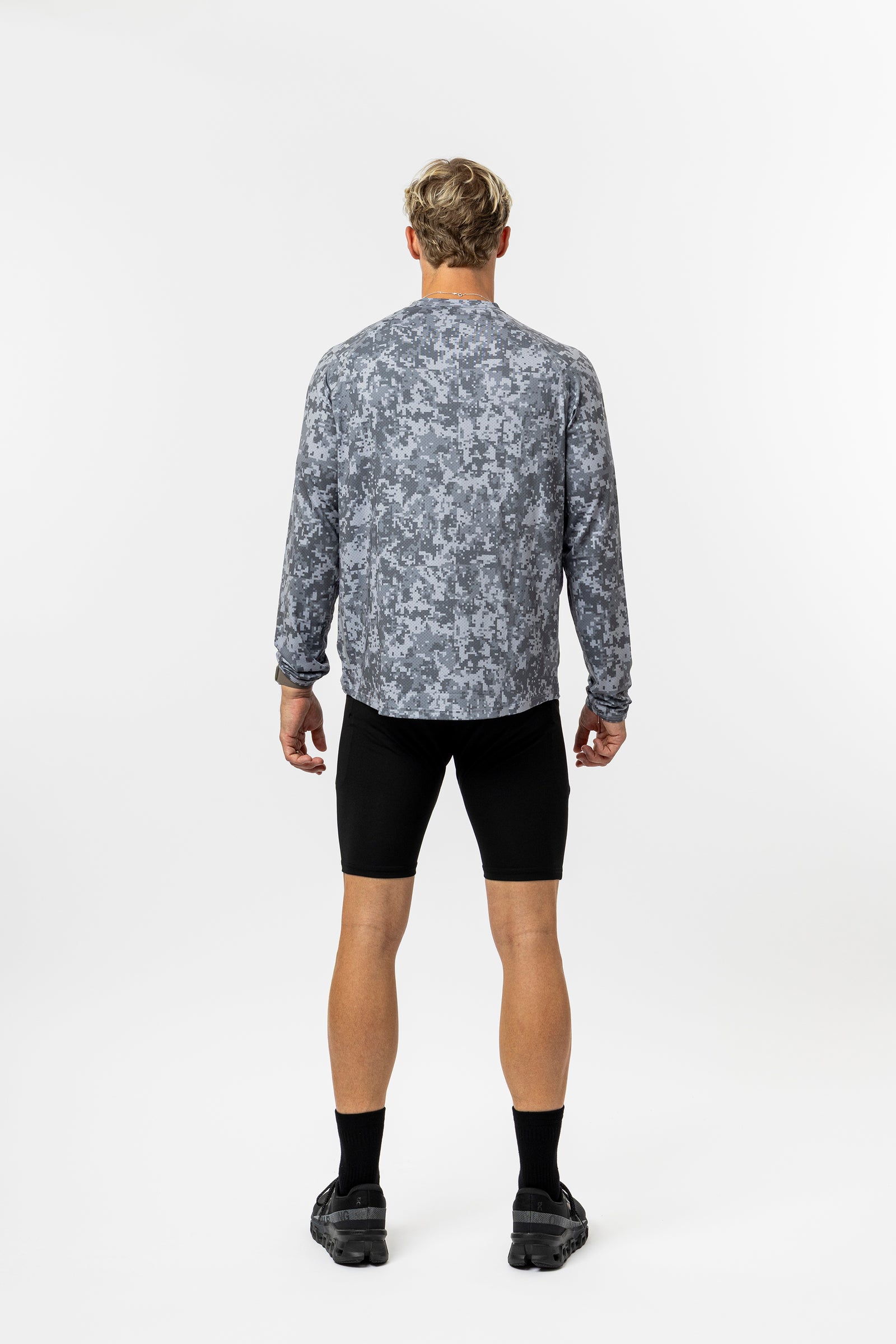LONGSLEEVE CAMO GREY